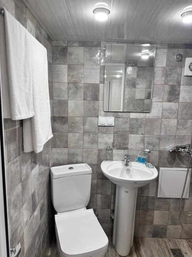 Mandarin Hotel Yerevan Luaran gambar